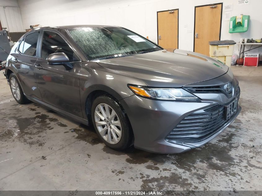 2020 Toyota Camry Le VIN: 4T1C11AKXLU330771 Lot: 40917556