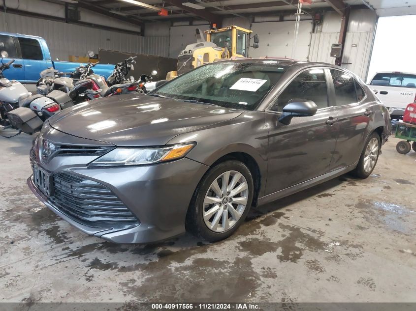 2020 Toyota Camry Le VIN: 4T1C11AKXLU330771 Lot: 40917556