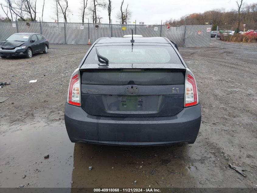 VIN JTDKN3DU7F0436569 2015 Toyota Prius, Four no.16