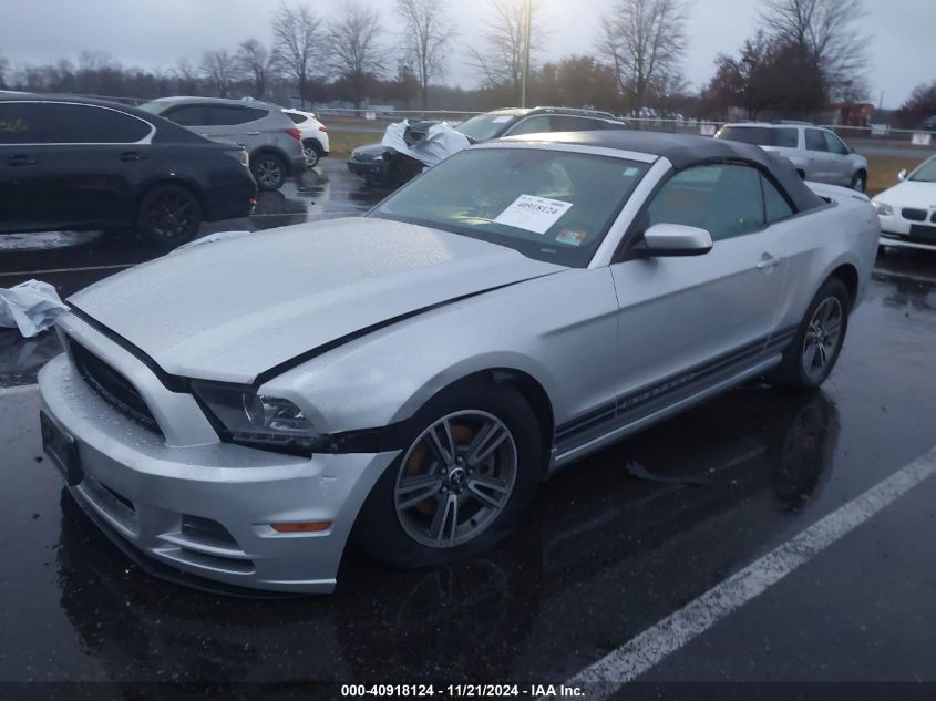 2013 Ford Mustang V6 Premium VIN: 1ZVBP8EM9D5213873 Lot: 40918124