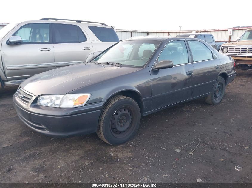 2001 Toyota Camry Le VIN: 4T1BG22K11U850546 Lot: 40918232