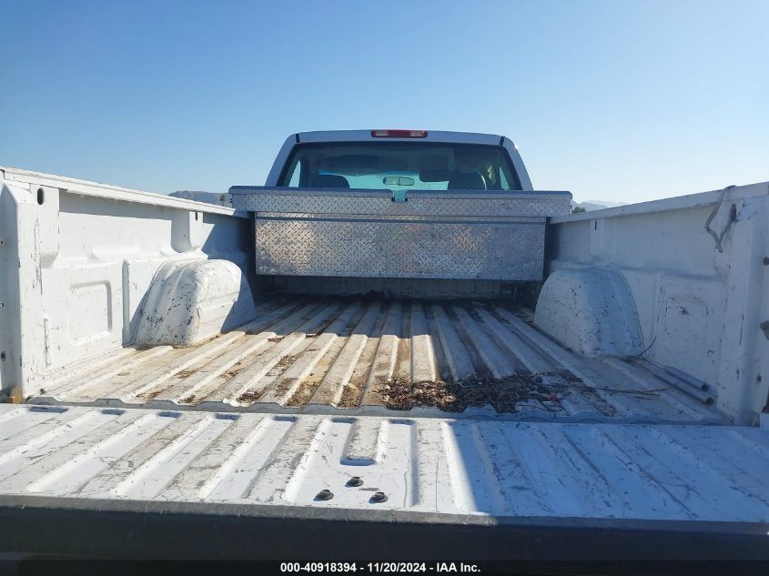 2005 Chevrolet Silverado 2500Hd Work Truck VIN: 1GCHC24U85E280005 Lot: 40918394