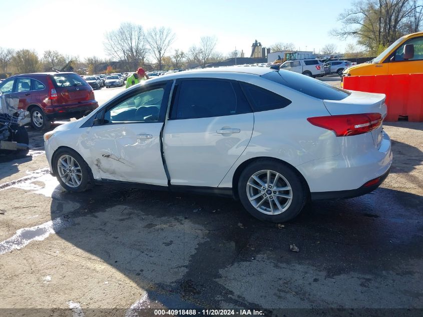 2015 Ford Focus Se VIN: 1FADP3F2XFL230469 Lot: 40918488