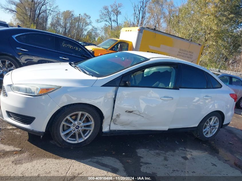 2015 Ford Focus Se VIN: 1FADP3F2XFL230469 Lot: 40918488