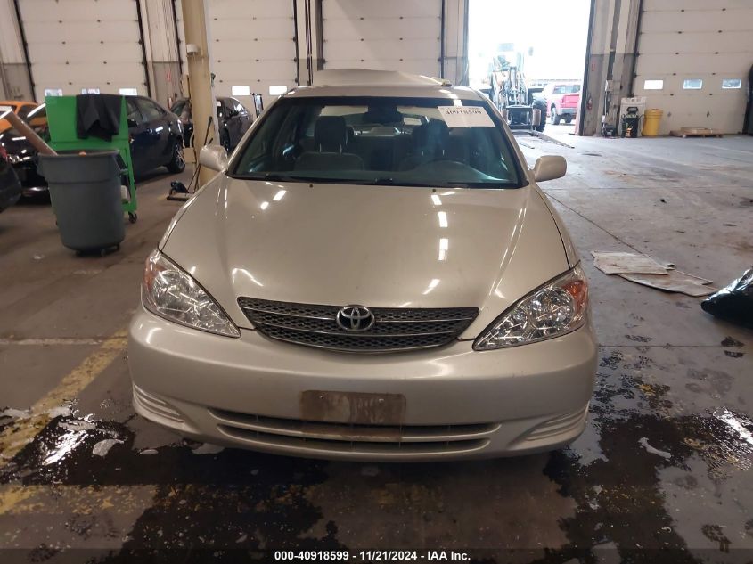 2004 Toyota Camry Le VIN: 4T1BE32K84U933522 Lot: 40918599