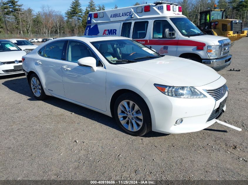 VIN JTHBW1GG5D2014050 2013 Lexus ES, 300H no.1