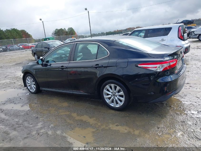 2018 Toyota Camry Le VIN: 4T1B11HK5JU069788 Lot: 40918717