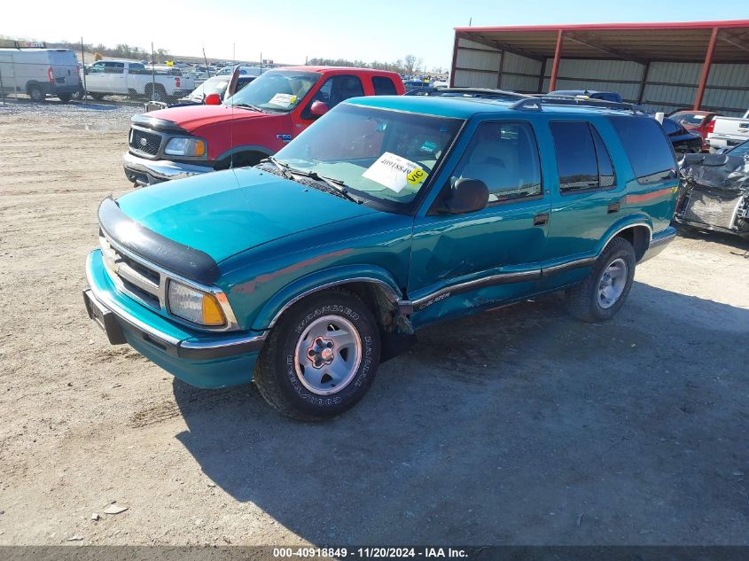 1996 Chevrolet Blazer VIN: 1GNCS13W2T2101571 Lot: 40918849