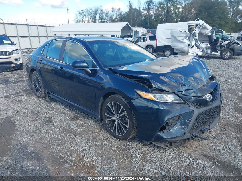 VIN 4T1B11HK0JU627627 2018 Toyota Camry, SE no.1