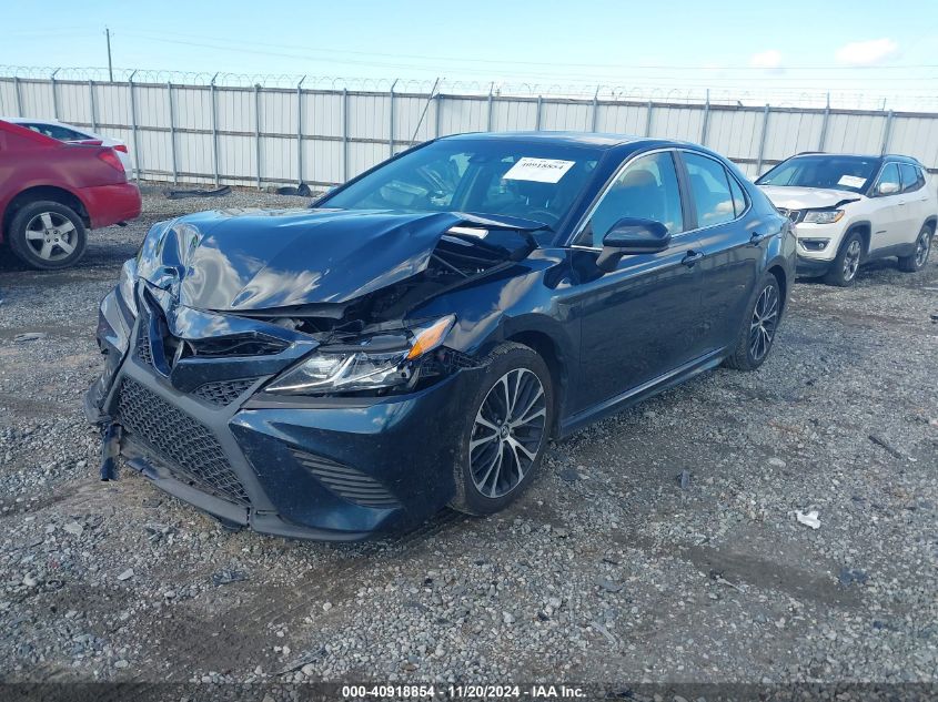 VIN 4T1B11HK0JU627627 2018 Toyota Camry, SE no.2