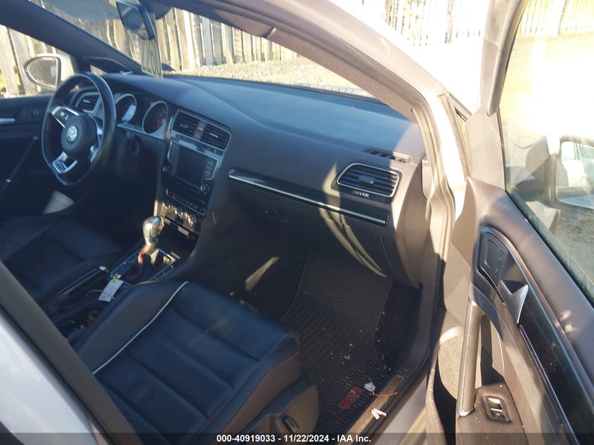 2016 VOLKSWAGEN GOLF GTI AUTOBAHN W/PERFORMANCE PACKAGE 4-DOOR - 3VW447AU6GM020855