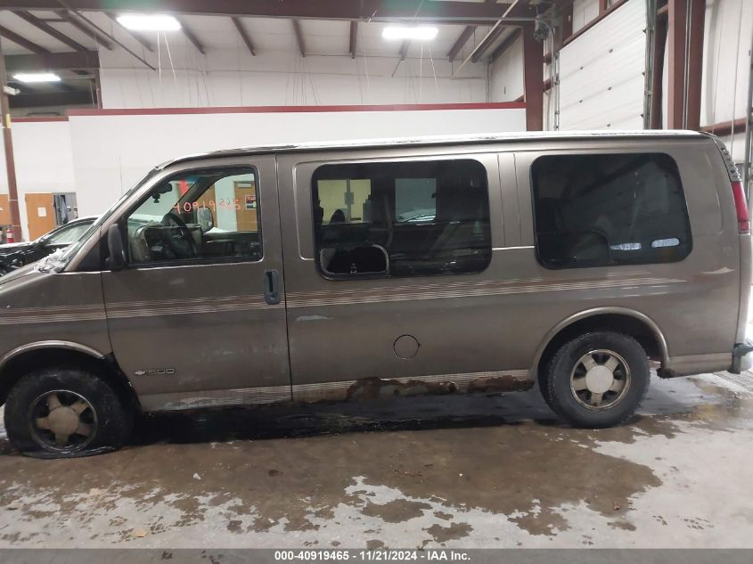 2000 Chevrolet Express Upfitter Pkg. VIN: 1GBFG15R9Y1252245 Lot: 40919465