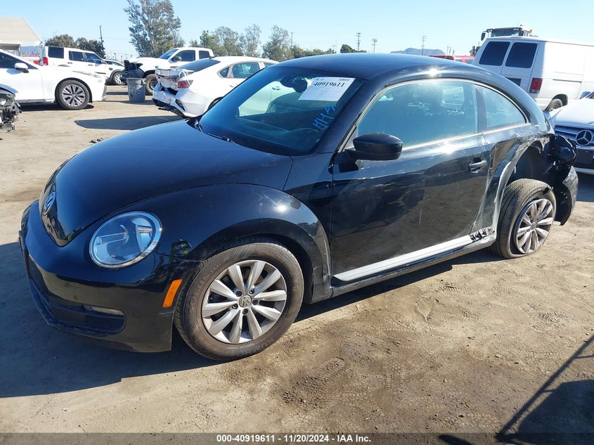2016 VOLKSWAGEN BEETLE 1.8T S - 3VWF07AT0GM634893