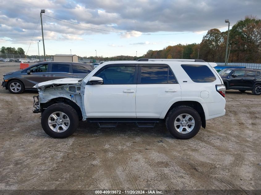 2022 Toyota 4Runner Sr5 Premium VIN: JTENU5JR9N6042526 Lot: 40919872