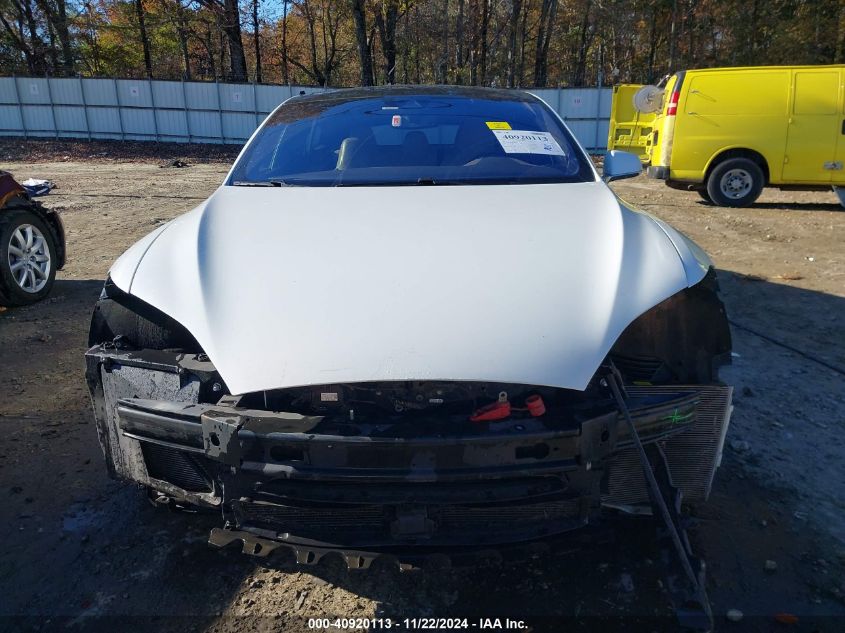 2015 Tesla Model S 70D/85D/P85D VIN: 5YJSA1S26FF084796 Lot: 40920113