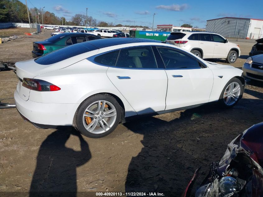 2015 Tesla Model S 70D/85D/P85D VIN: 5YJSA1S26FF084796 Lot: 40920113