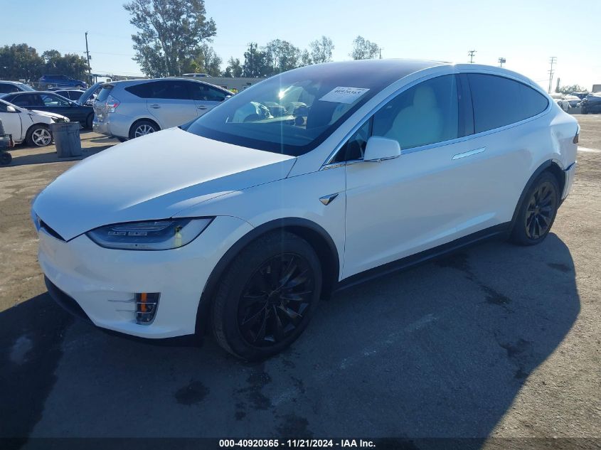 2021 Tesla Model X Long Range Dual Motor All-Wheel Drive/Long Range Plus Dual Motor All-Wheel Drive VIN: 5YJXCBE26MF308874 Lot: 40920365