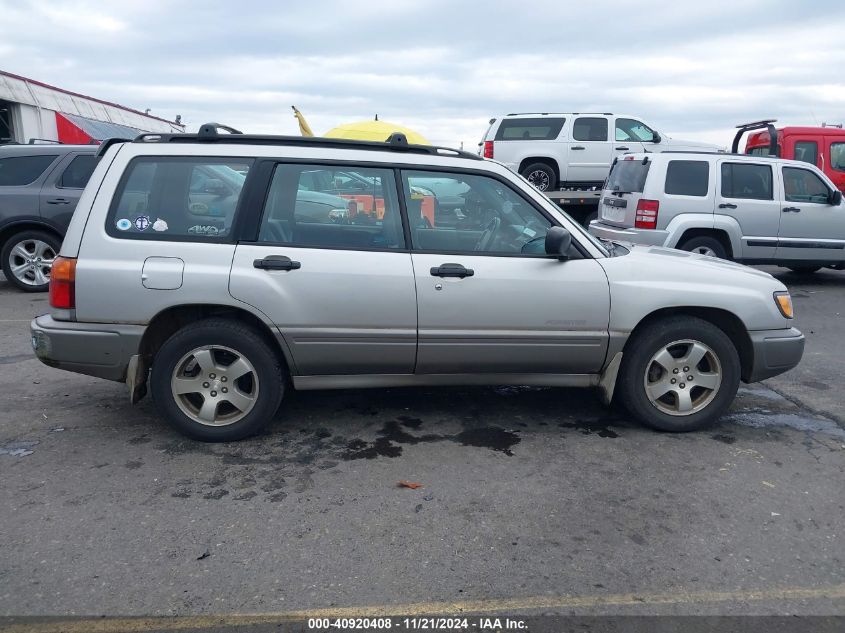 2000 Subaru Forester S VIN: JF1SF6558YH702455 Lot: 40920408