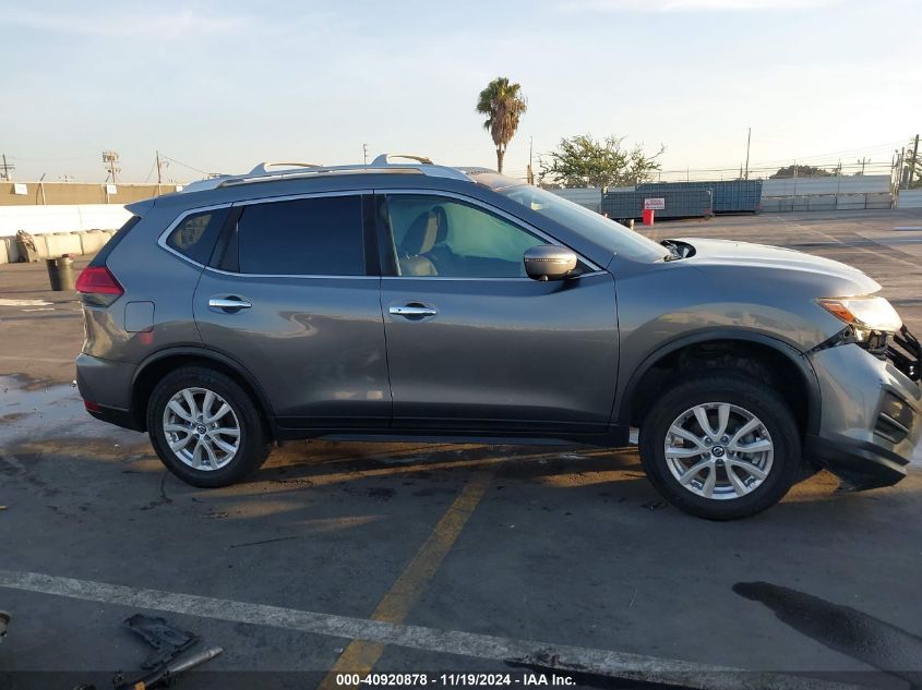 2017 Nissan Rogue Sv VIN: JN8AT2MT6HW380695 Lot: 40920878