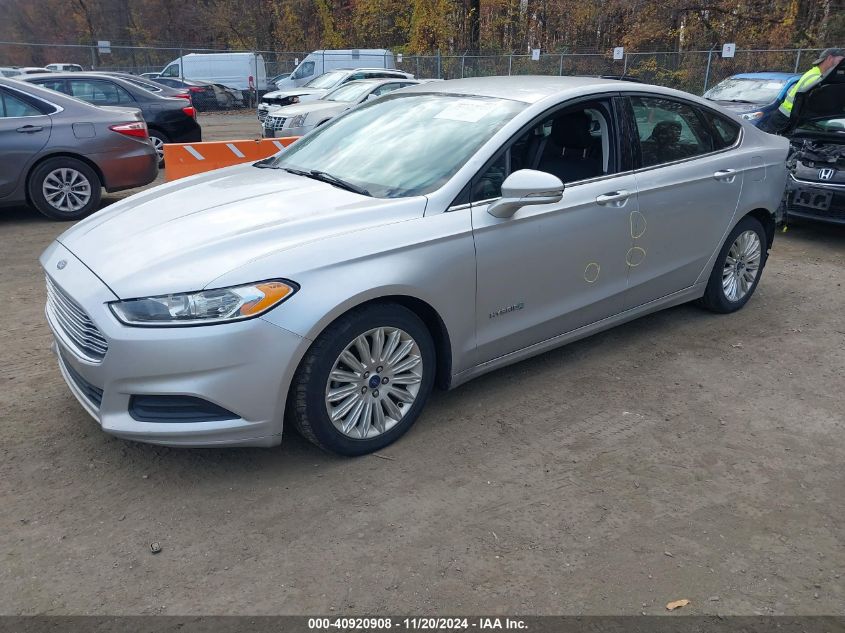 2016 Ford Fusion Hybrid Se VIN: 3FA6P0LU3GR127135 Lot: 40920908