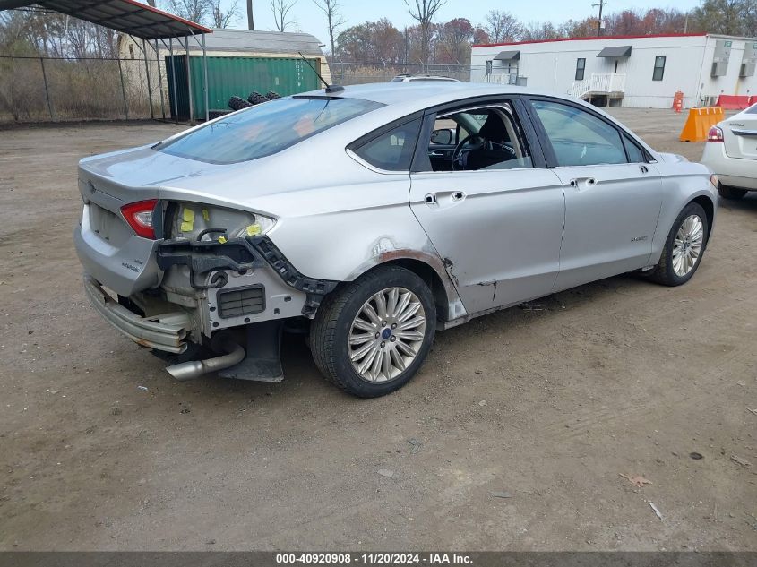 2016 Ford Fusion Hybrid Se VIN: 3FA6P0LU3GR127135 Lot: 40920908