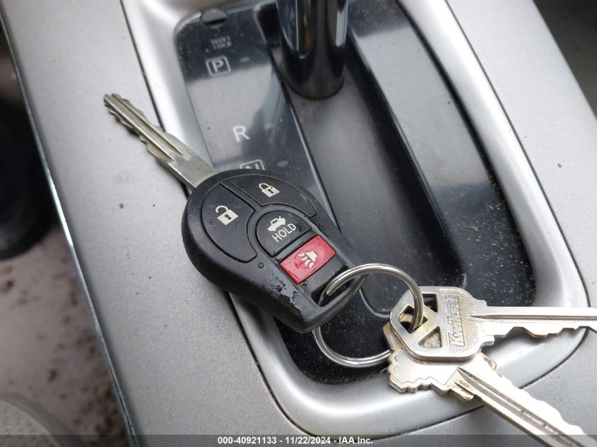 2013 NISSAN SENTRA S - 3N1AB7AP4DL771625