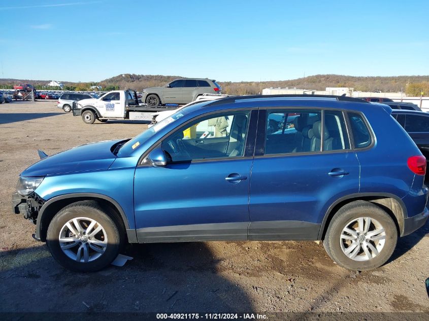 2017 Volkswagen Tiguan 2.0T/S VIN: WVGBV7AX2HK008501 Lot: 40921175