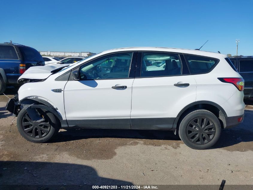 2018 Ford Escape S VIN: 1FMCU0F79JUB11027 Lot: 40921203