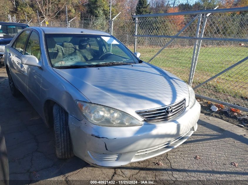 2005 Toyota Camry Le VIN: 4T1BE32K65U545996 Lot: 40921432