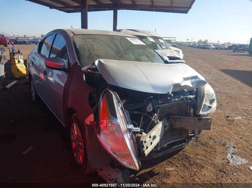 2016 Nissan Versa