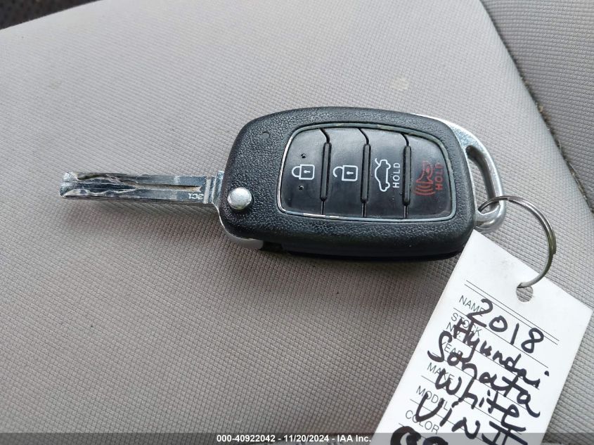 VIN 5NPE24AF7JH700919 2018 HYUNDAI SONATA SE