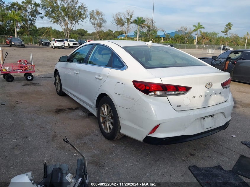VIN 5NPE24AF7JH700919 2018 HYUNDAI SONATA SE