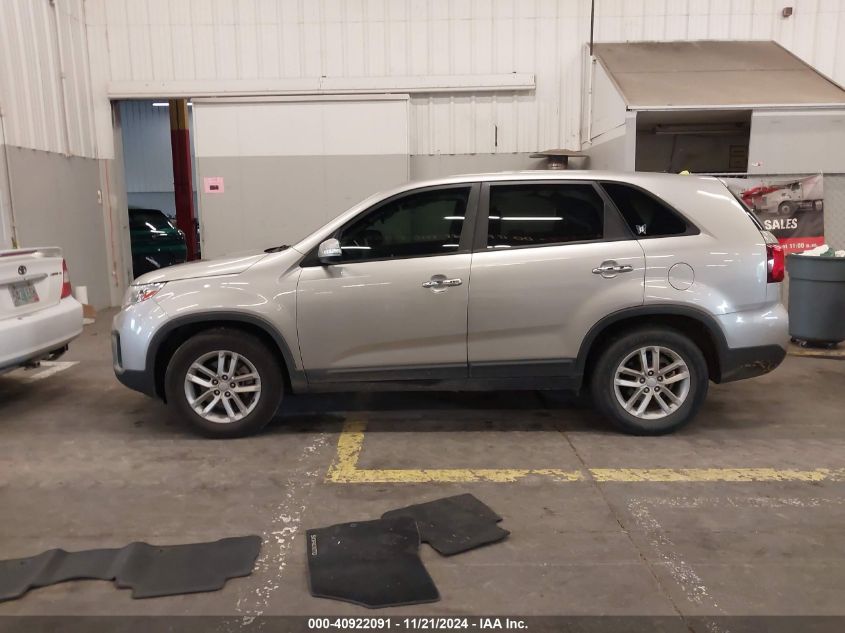 2014 KIA SORENTO LX - 5XYKT3A66EG550261