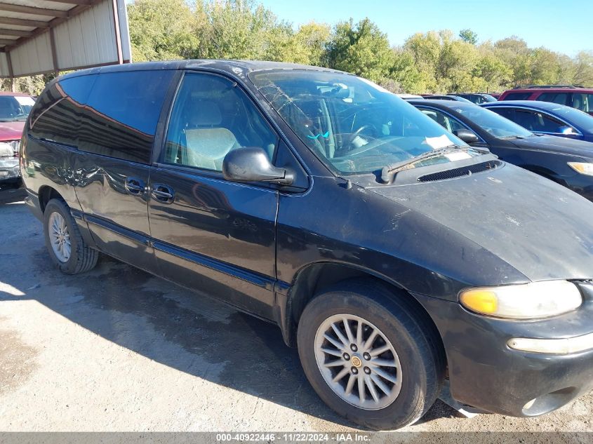 2000 Chrysler Town & Country Lx VIN: 1C4GP44G7YB743828 Lot: 40922446