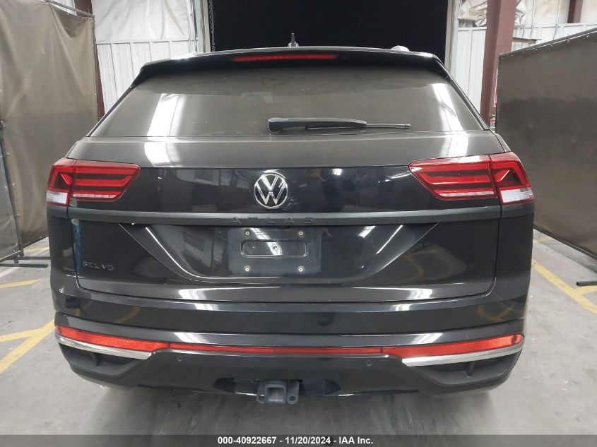 2021 Volkswagen Atlas Cross Sport 3.6L V6 Sel R-Line VIN: 1V2CE2CA2MC217647 Lot: 40922667