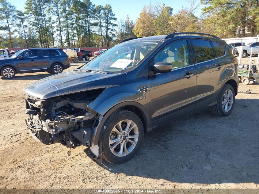 VIN 1FMCU0G90JUB49083 2018 FORD ESCAPE no.2