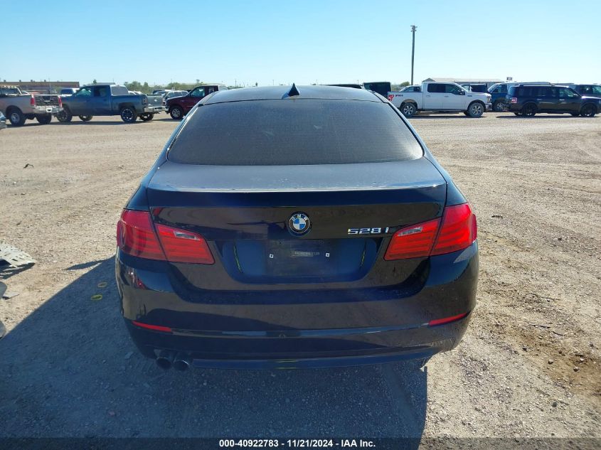 VIN WBAXG5C50DDY33016 2013 BMW 5 Series, 528I no.15