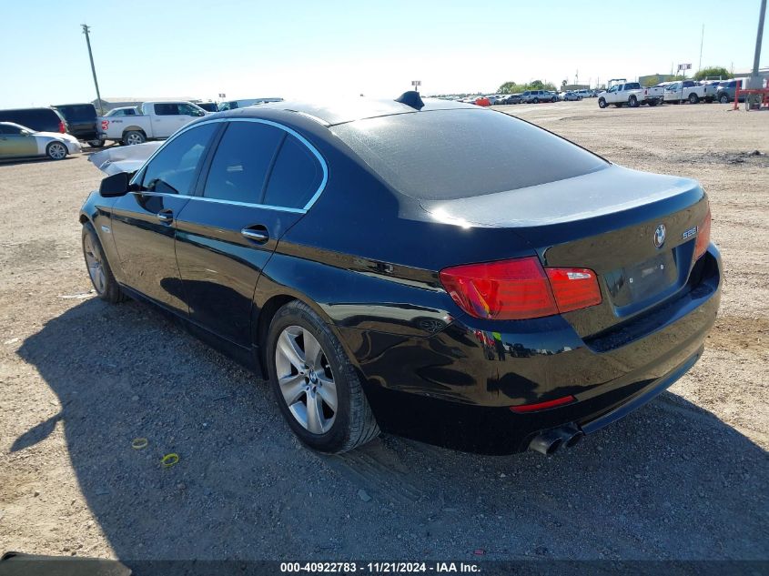 VIN WBAXG5C50DDY33016 2013 BMW 5 Series, 528I no.3