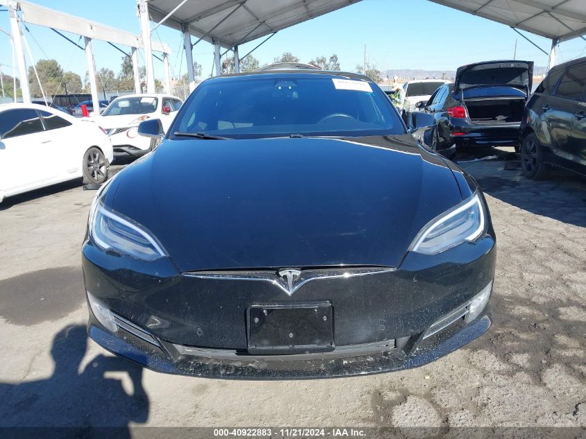 2018 Tesla Model S 100D/75D/P100D VIN: 5YJSA1E26JF275543 Lot: 40922883