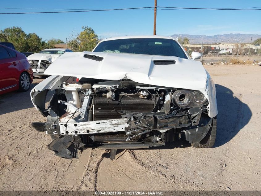 2022 Dodge Challenger Sxt VIN: 2C3CDZAG2NH223598 Lot: 40923190