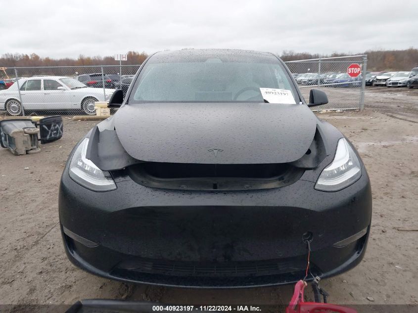 2022 Tesla Model Y Long Range Dual Motor All-Wheel Drive VIN: 7SAYGAEE9NF312886 Lot: 40923197