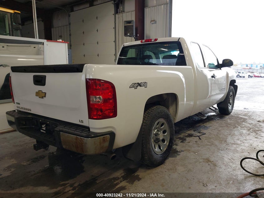 2011 CHEVROLET SILVERADO VIN: 1GCRKPEA6BZ229809