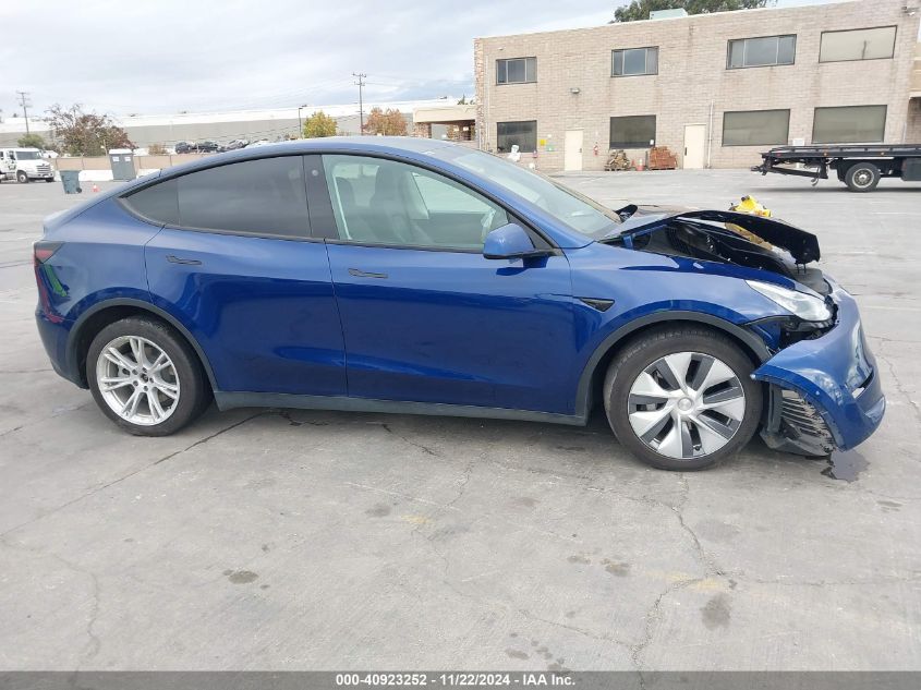 2021 Tesla Model Y Long Range Dual Motor All-Wheel Drive VIN: 5YJYGDEE9MF295956 Lot: 40923252