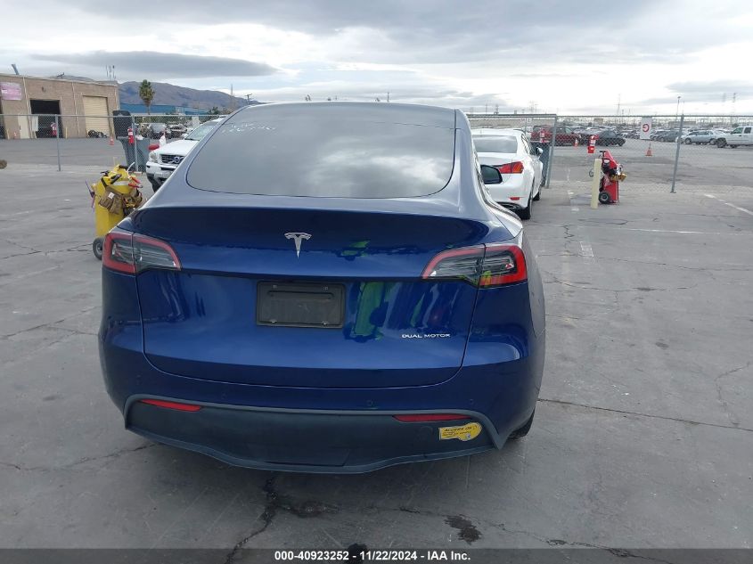 2021 Tesla Model Y Long Range Dual Motor All-Wheel Drive VIN: 5YJYGDEE9MF295956 Lot: 40923252