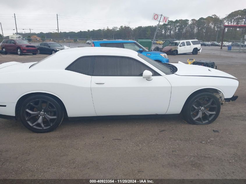 2018 Dodge Challenger Sxt Plus VIN: 2C3CDZAG2JH305809 Lot: 40923354