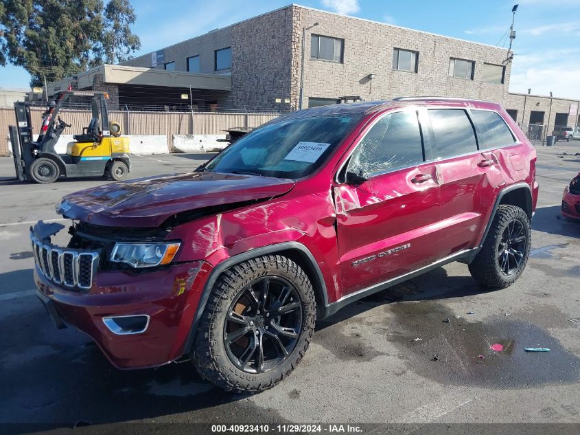 VIN 1C4RJFAGXHC784250 2017 Jeep Grand Cherokee, Lar... no.2