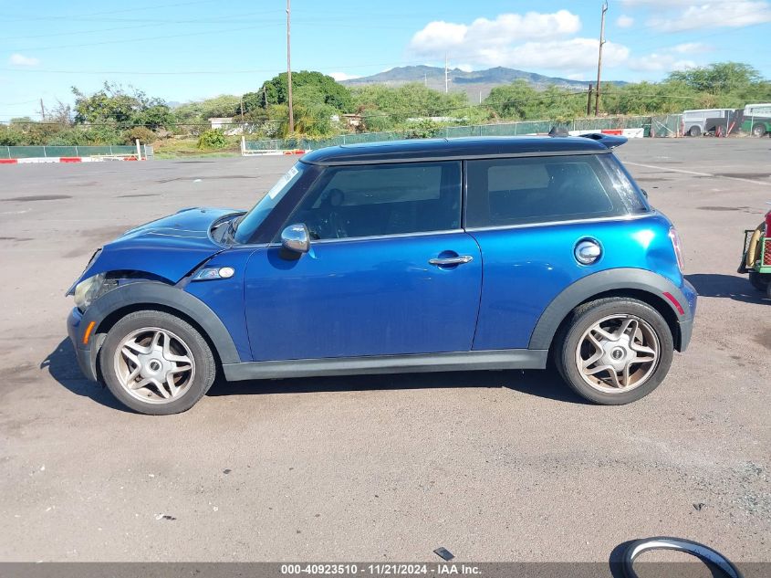 2008 Mini Cooper S VIN: WMWMF73548TV34061 Lot: 40923510