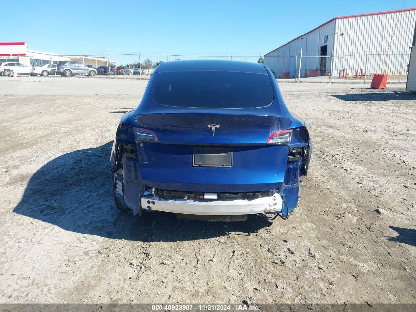 2021 Tesla Model Y Standard Range Rear-Wheel Drive VIN: 5YJYGDED3MF106337 Lot: 40923907