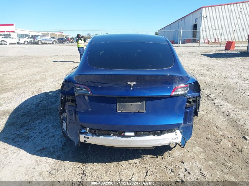 2021 Tesla Model Y Standard Range Rear-Wheel Drive VIN: 5YJYGDED3MF106337 Lot: 40923907