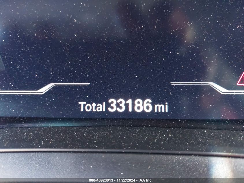 2022 BMW M4 Competition xDrive VIN: WBS33BA09NCK05569 Lot: 40923913